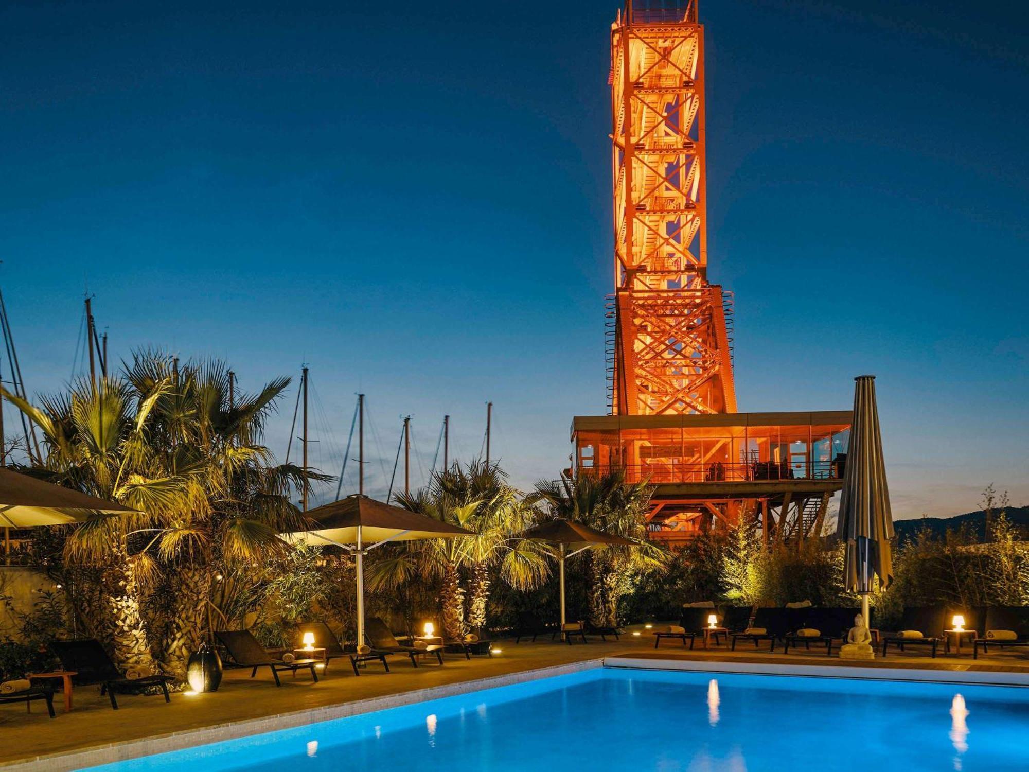Hotel Mercure Toulon La Seyne-Sur-Mer Exteriör bild