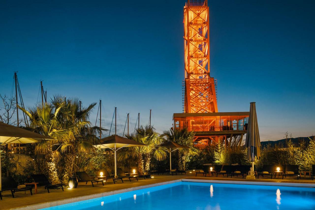 Hotel Mercure Toulon La Seyne-Sur-Mer Exteriör bild
