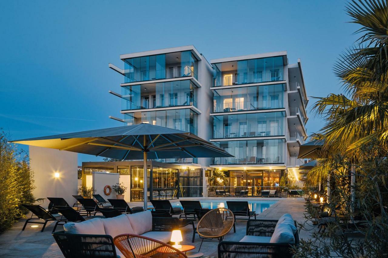 Hotel Mercure Toulon La Seyne-Sur-Mer Exteriör bild